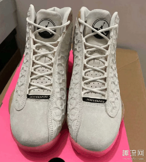 AJ13中国年CNY上脚搭配图赏析 AJ13中国年和紫金湖人买哪个