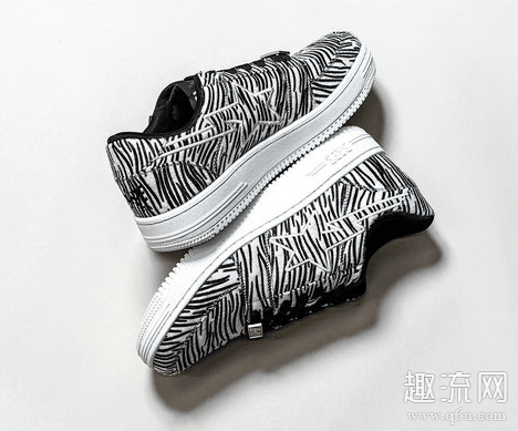  鞋面基本设计跟潮牌商城 Nike Air Force 1 一致（Bape全新20周年纪念鞋款曝光 BAPE STA在哪购买）