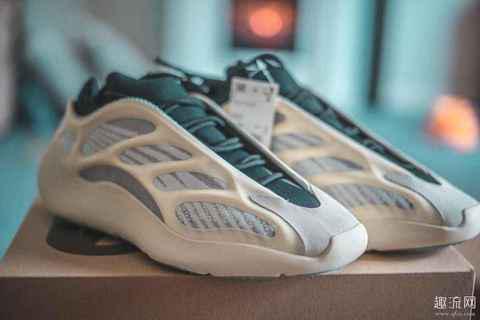 Yeezy 700 V3 夜光配色会起飞吗 Yeezy 700 V3 Azael 值得入手吗