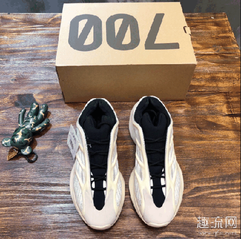 也是受到了广潮牌品牌大用户的喜爱（Yeezy700v3 Azael开箱测评开箱测评 Yeezy篮球鞋实战怎么样）