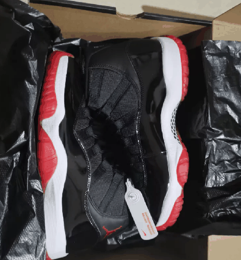 aj11黑红2019复刻和大灌篮对比测评 aj11黑红2019复刻细节图