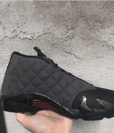 AJ14黑色法拉利开箱测评 AJ14黑色法拉利值得入手吗