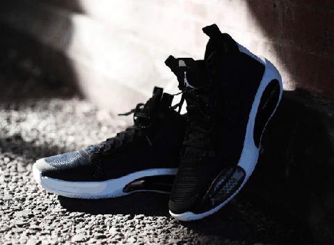 AJ34和Jumpman 2020配置上有什么区别 AJ34顶足弓怎么办