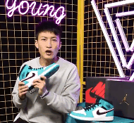 所以发布了Air潮牌品牌 Jordan 1 mid 版本鞋款（Air Jordan 1 OG版本与mid版本有什么区别 Air Jordan 1 mid版本算正代吗）