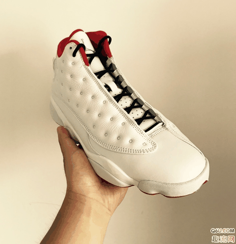 AJ13飞行历史上脚图 aj13飞行历史值得买吗