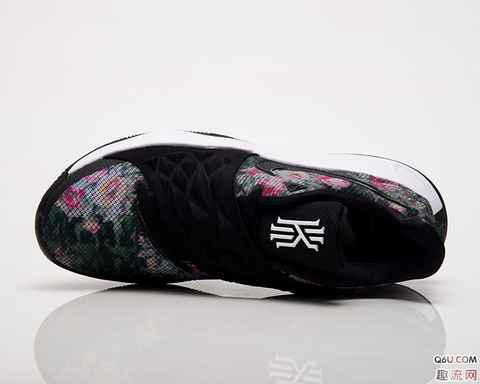 欧文low花卉配色多少钱 Nike Kyrie Low “Floral”实物细节赏析 