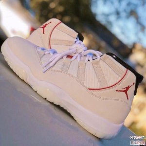 最如约而至的就要数这双有着潮牌绿色麂皮鞋身的 Air Jordan 12 “CP3” （麂皮鞋面的AJ有哪些 盘点高质感高颜值的麂皮鞋面AJ）