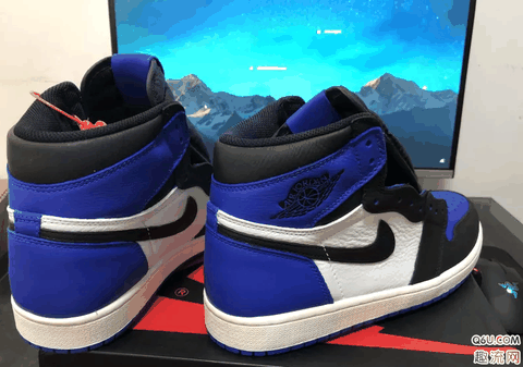 AJ1黑蓝脚趾开箱测评 AJ1黑蓝脚趾细节赏析