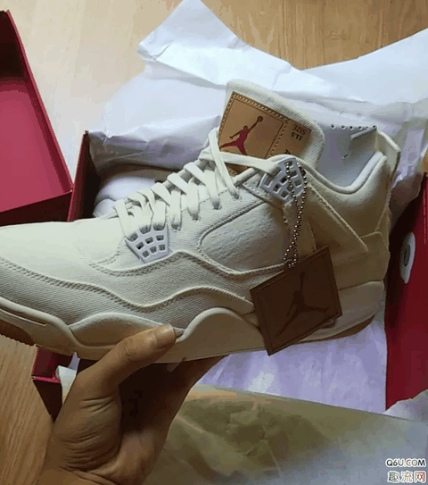 AJ4李维斯白色开箱测评 AJ4李维斯白色上脚好看吗