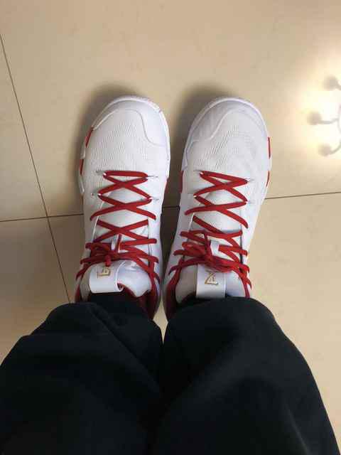 欧文4的鞋底是什么配置 Nike Kyrie 4上脚怎么样