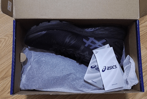 亚瑟士K23纯黑开箱测评 ASICS GEL-KAYANO23实物细节赏析