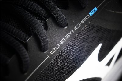  Mizuno Synchro MX实战测潮牌评 相由心生 新鞋到手（Mizuno Synchro MX实战测评 美津浓Synchro MX怎么样）