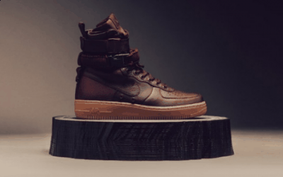 该鞋款将于潮牌商城12月15日发售（Nike SF-AF1酒红配色好看吗 耐克 SF-AF1“Deep Burgundy”配色多少钱）