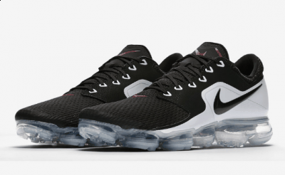 去除了泡棉中底、橡胶潮牌信息外底以及粘合剂等等多余部分（Nike VaporMax CS 黑白混色好看吗 Nike VaporMax CS黑白配色多少钱）