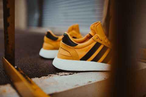 adidas Iniki Runner绚丽配色好看潮牌吗 adidas Iniki Runner绚丽配色深度赏析（adidas Iniki Runner绚丽配色好看吗 adidas Iniki Runner绚丽配色深度赏析）