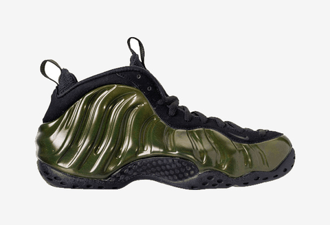 给人一种军潮牌信息队的气息（Nike Air Foamposite One “Legion Green”怎么样 Nike Air Foamposite One “Legion Green”深度赏析）