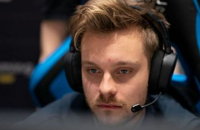 JerAx：跟BuLba是老朋友 也是加入EG的原因之一 潮牌游戏互动（JerAx：跟BuLba是老朋友 也是加入EG的原因之一）